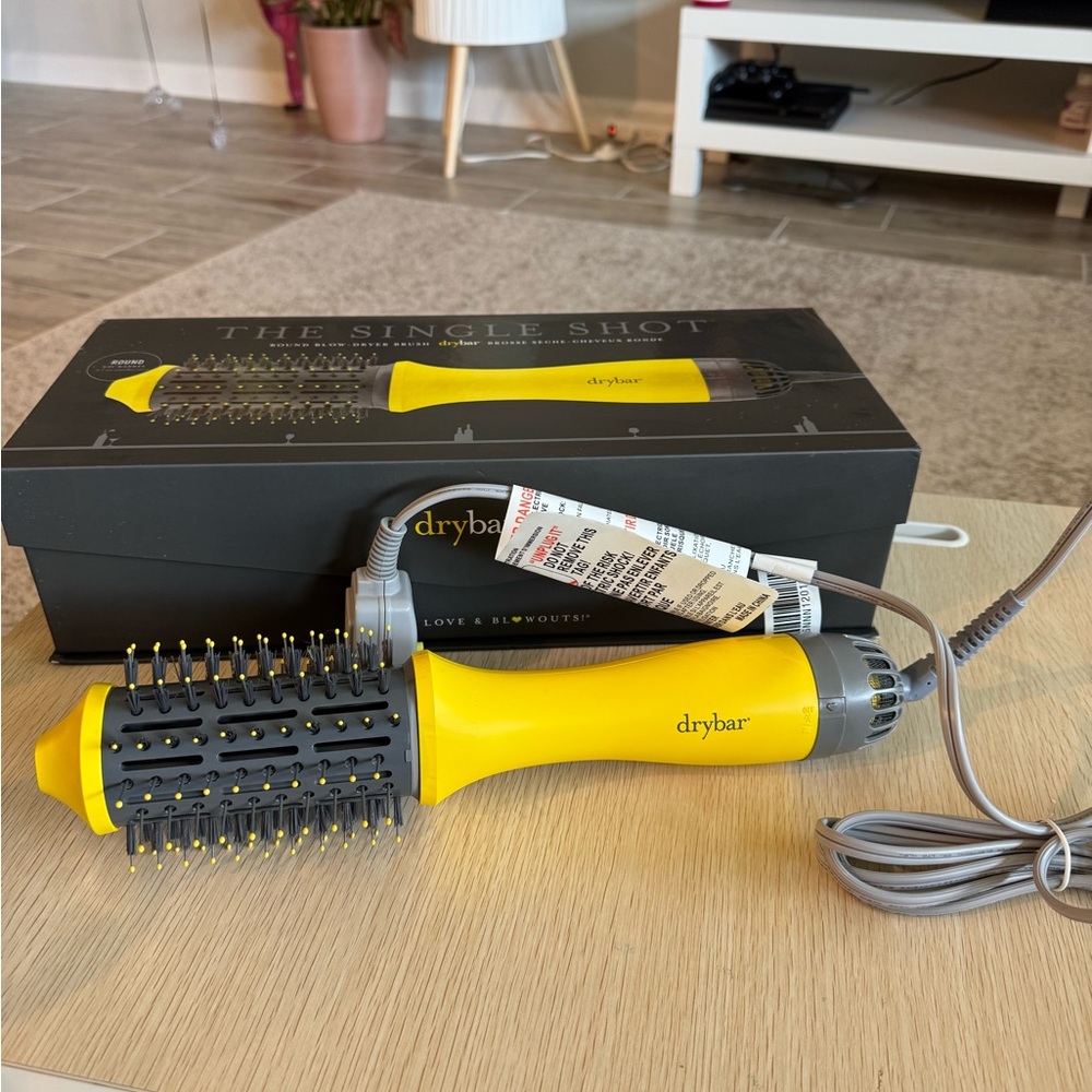 Drybar The Single Shot Blow-Dryer Brush